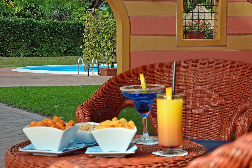 Calamidoro Hotel Calcinaia Kültér fotó